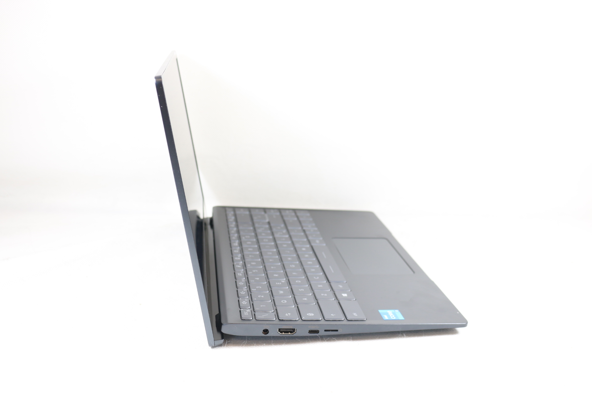 MSI MS-14D3 i3/8GB/240SSD QWERTY MSI MS-14D3 i3/8GB/240SSD QWERTY