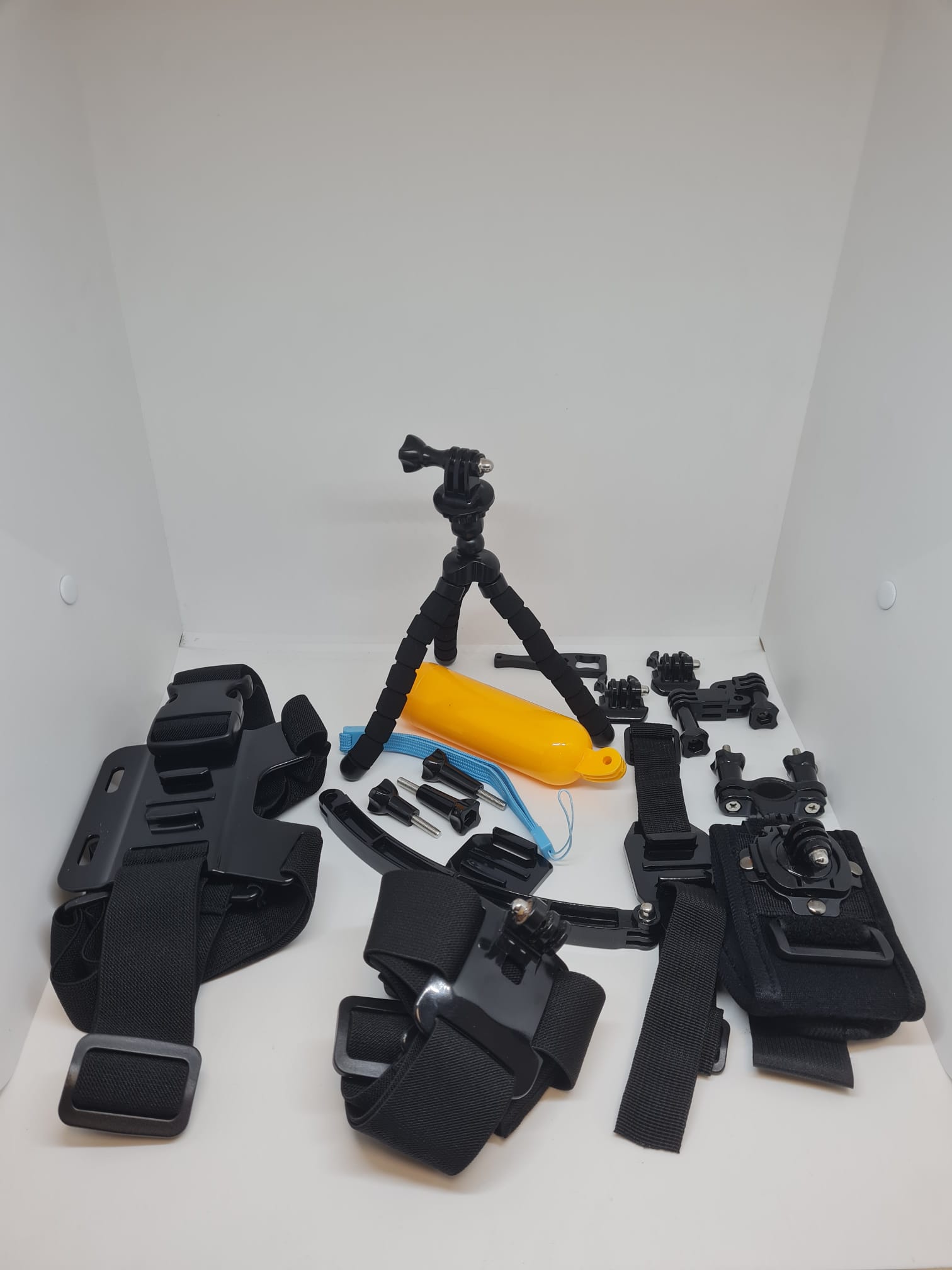 GoPro Hero 4 Session + Zubehörpaket